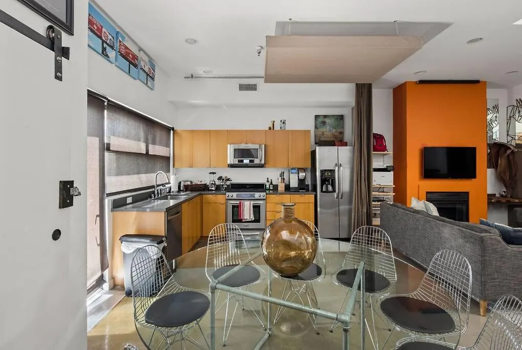 Luxurious 4-Story Beach Loft With Rooftop Perch Los Angeles 0*,  United States
